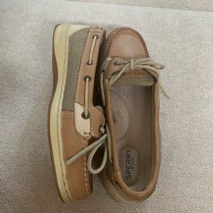 NWOT Sperry’s boat shoes